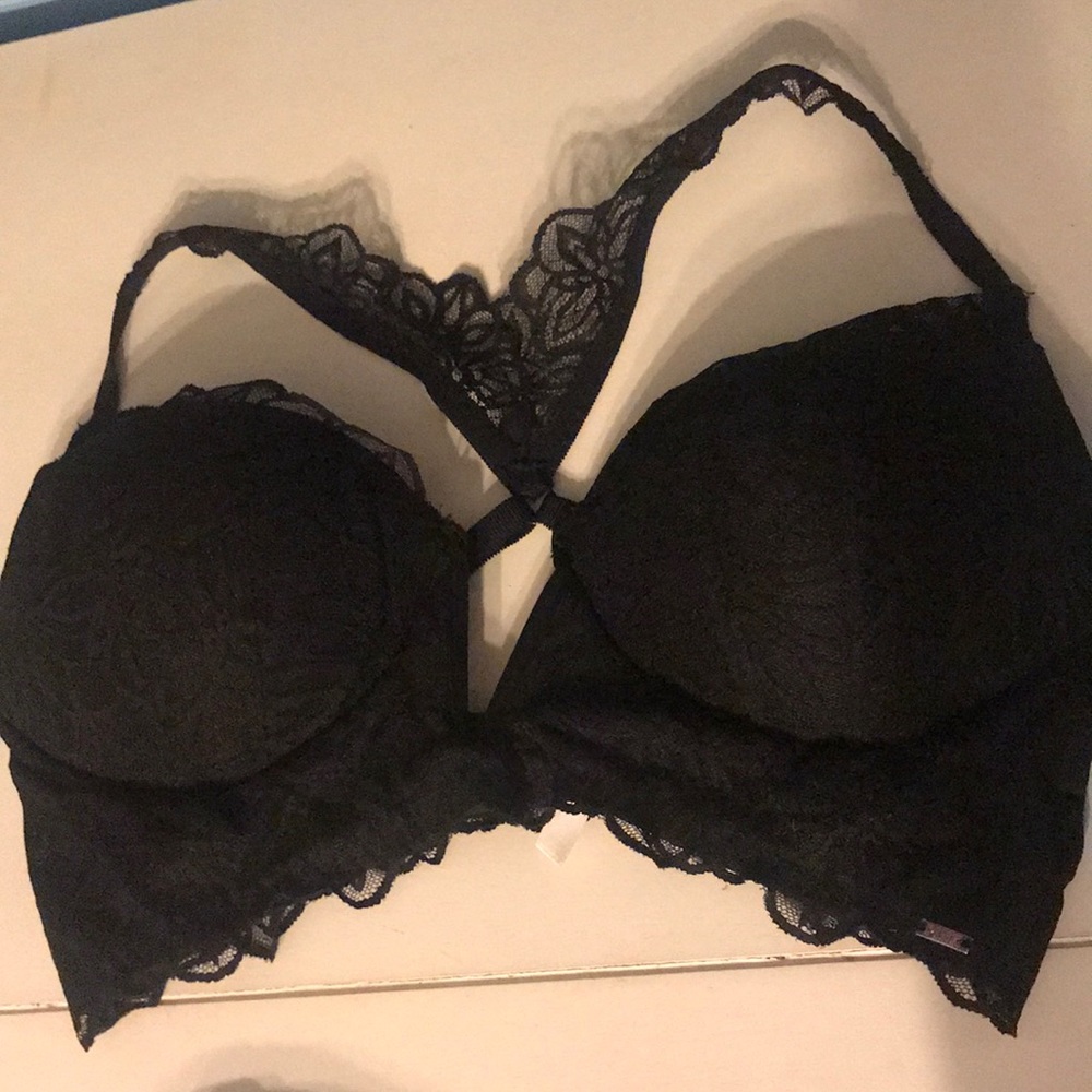 Victoria’s Secret Pink racer back bra.